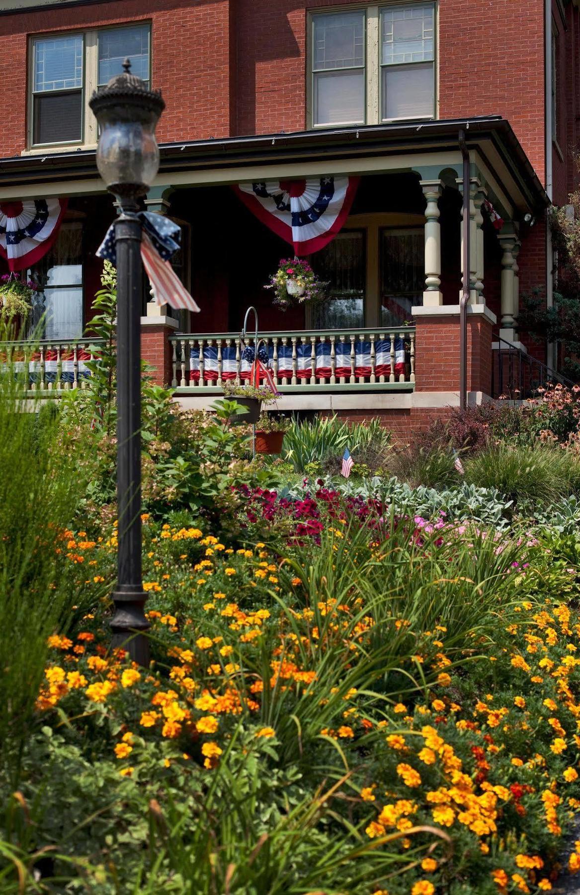 B.F. Hiestand House Bed & Breakfast Marietta Exterior photo