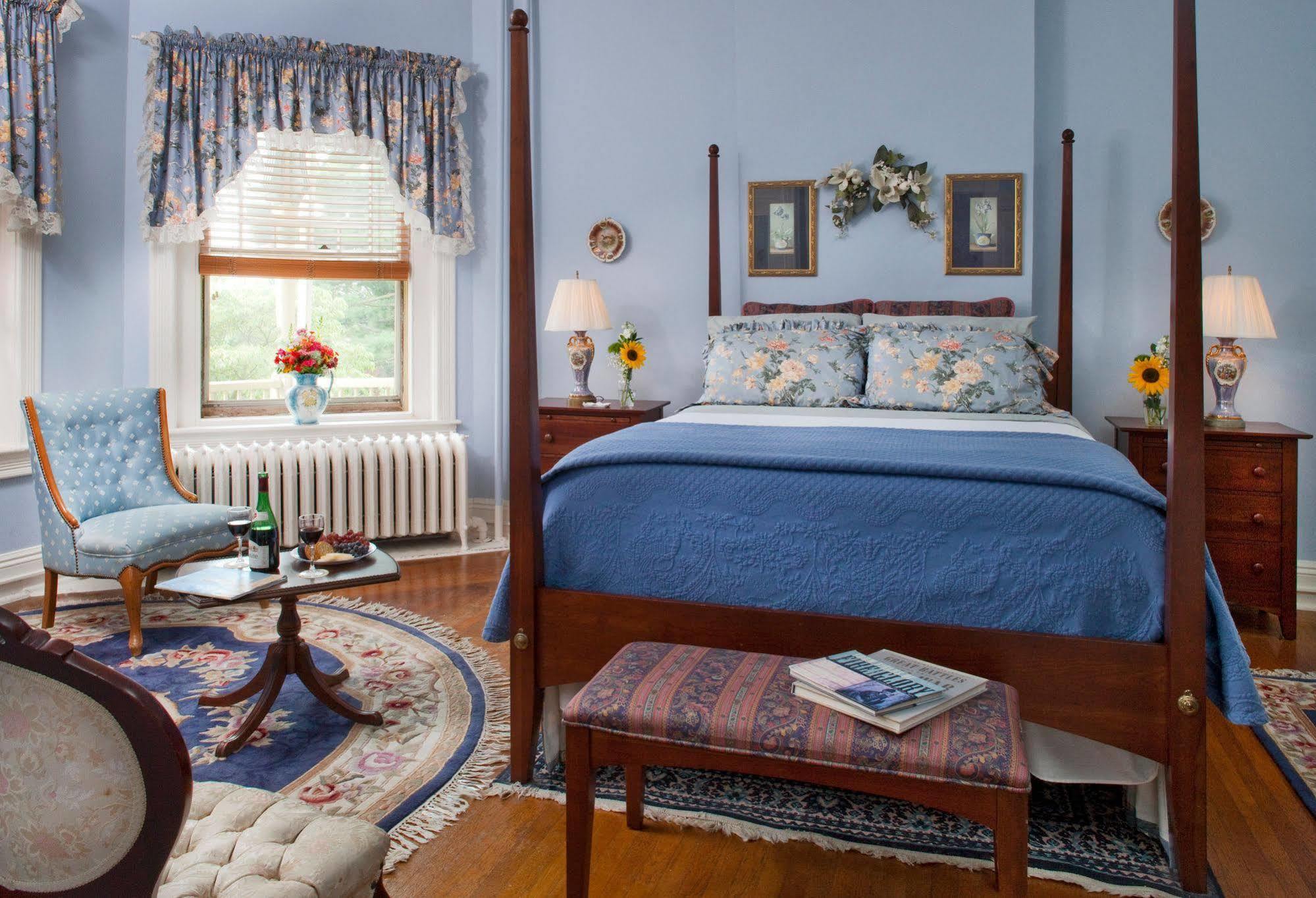 B.F. Hiestand House Bed & Breakfast Marietta Exterior photo